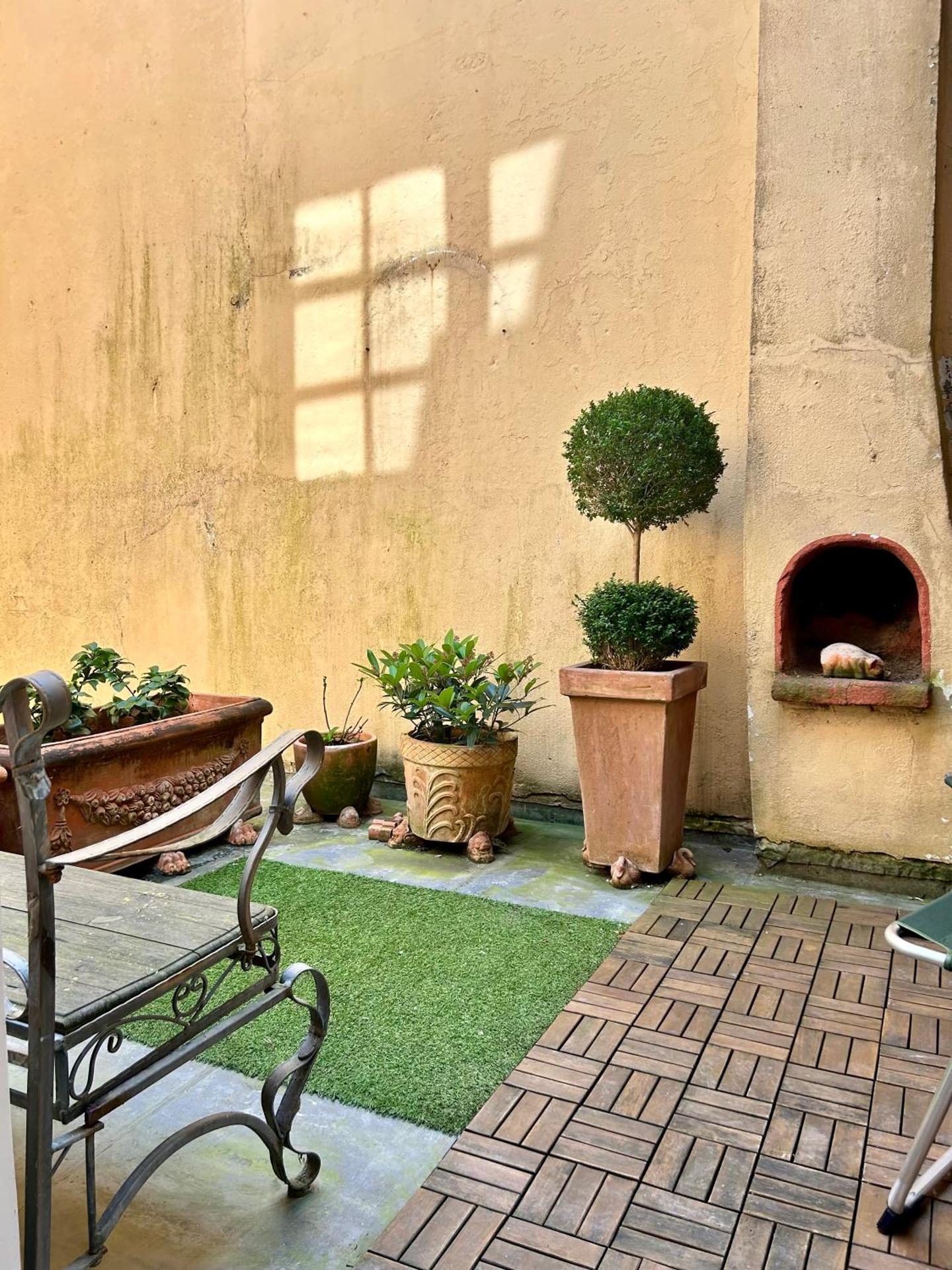 Leiden City Centre Canal View or Terrace View Apartments