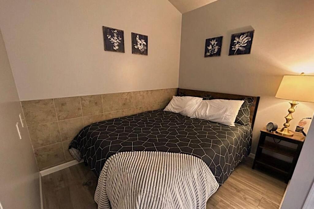 Cozy Studio Close to Ferry