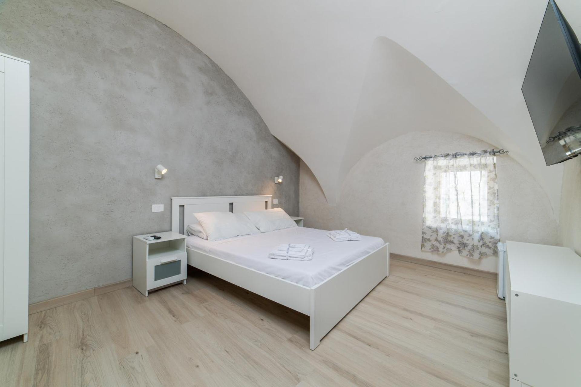 Luxurios hot tub-Maiori