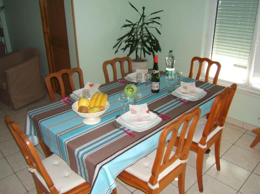 Gîte ''Les Bleuets'' Piscine été 2026