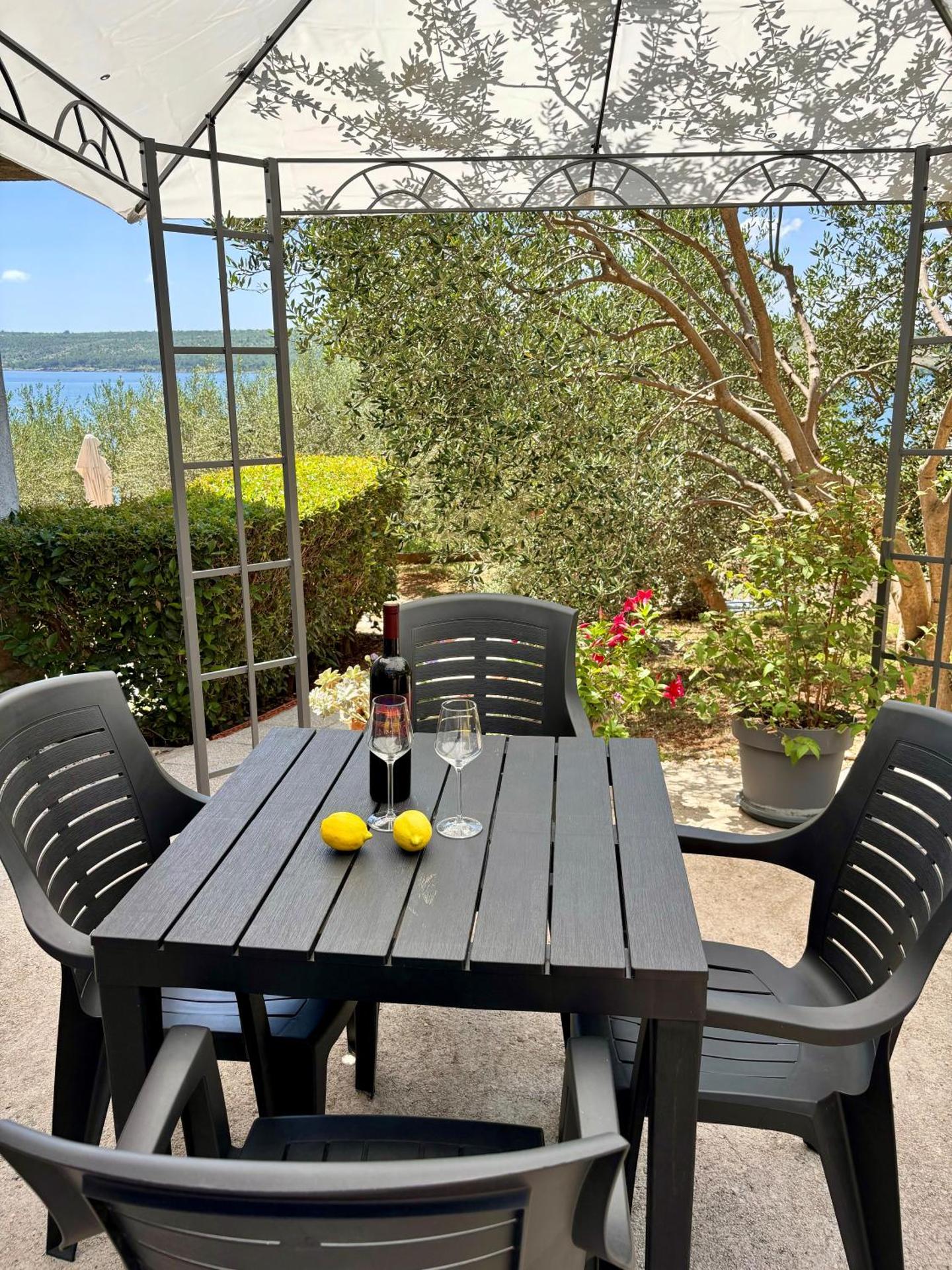 Apartmani Knežević