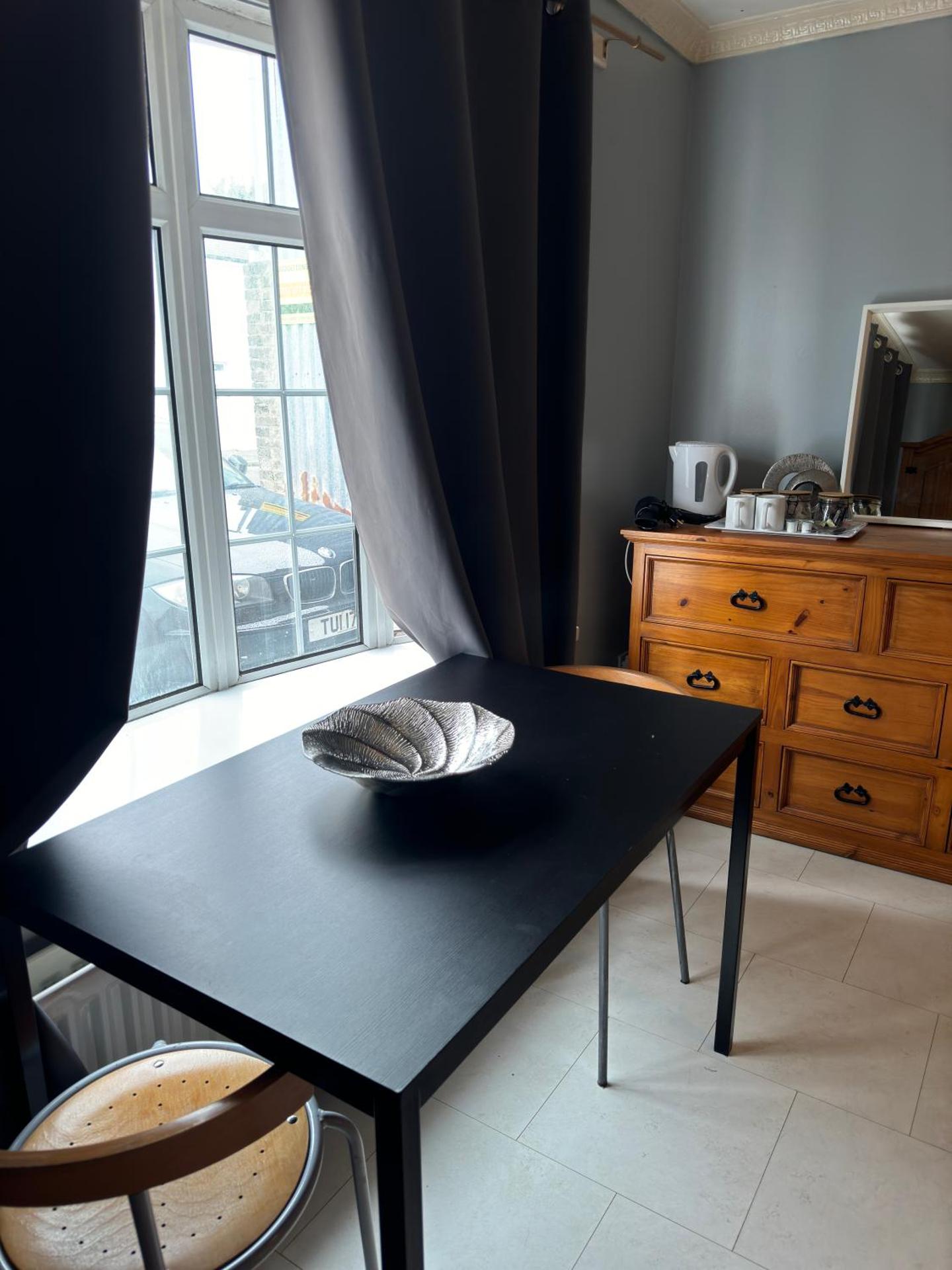 House near to CastleCourt shopping