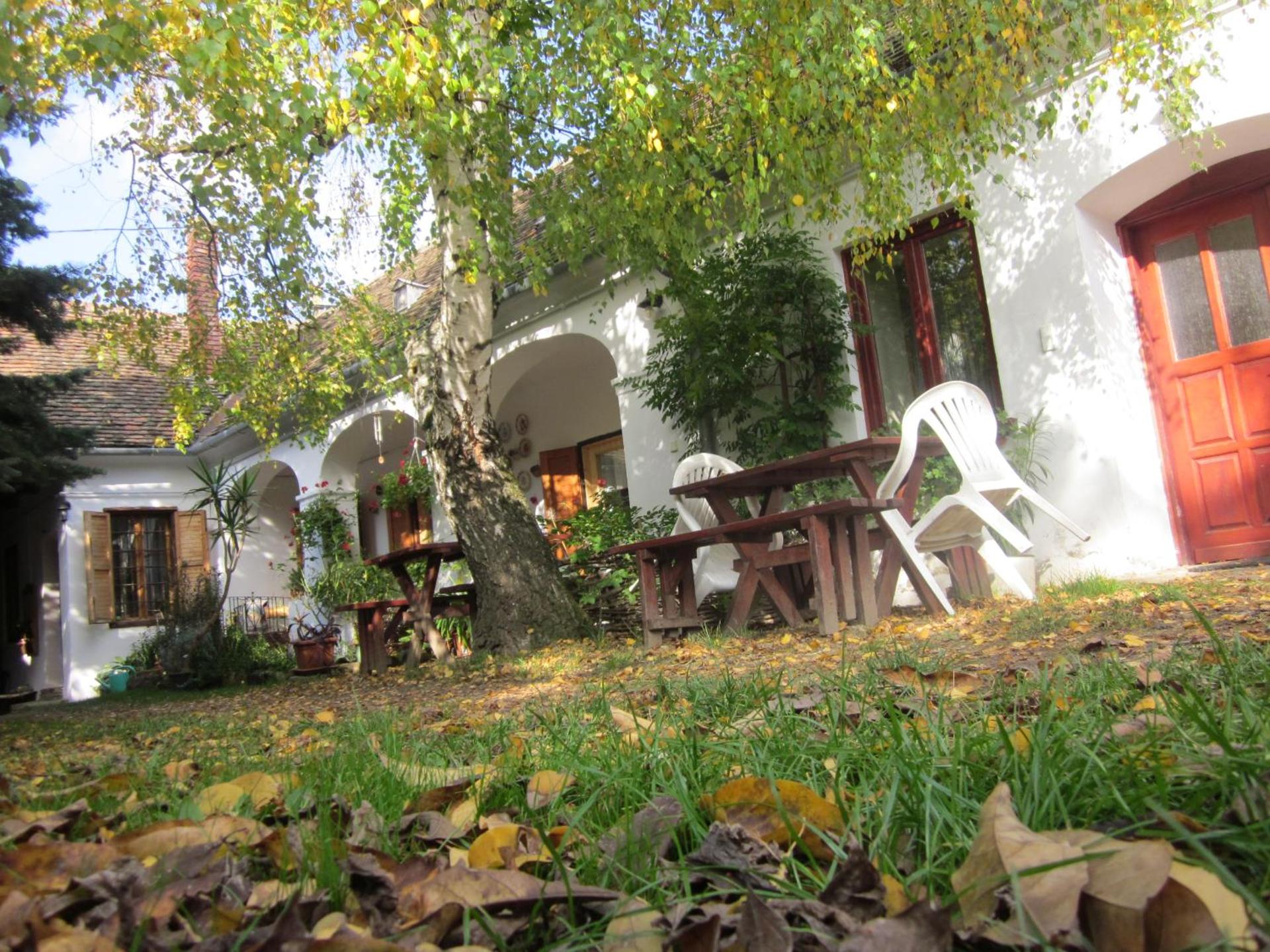 Inner courtyard view