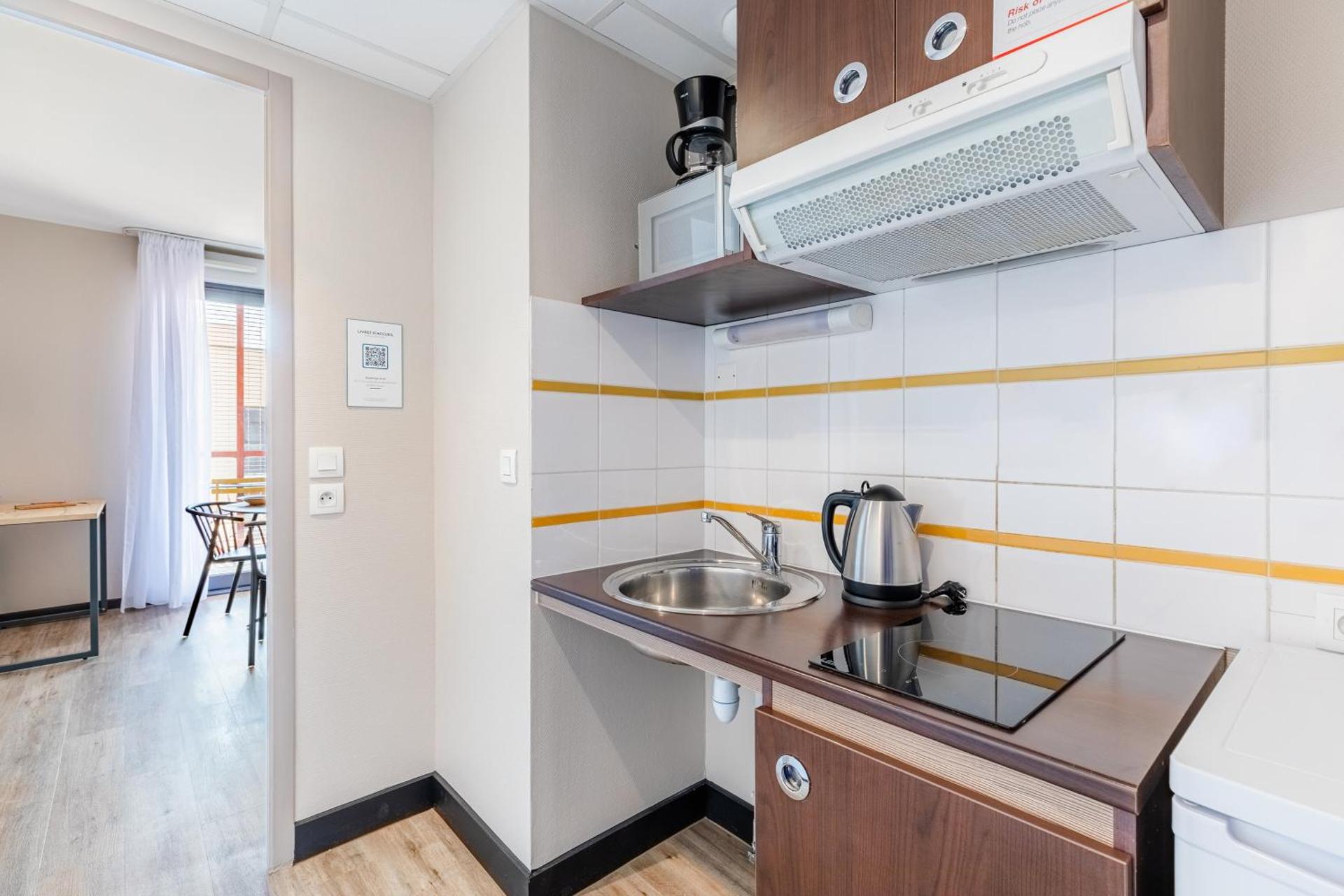 Coffee/tea facilities