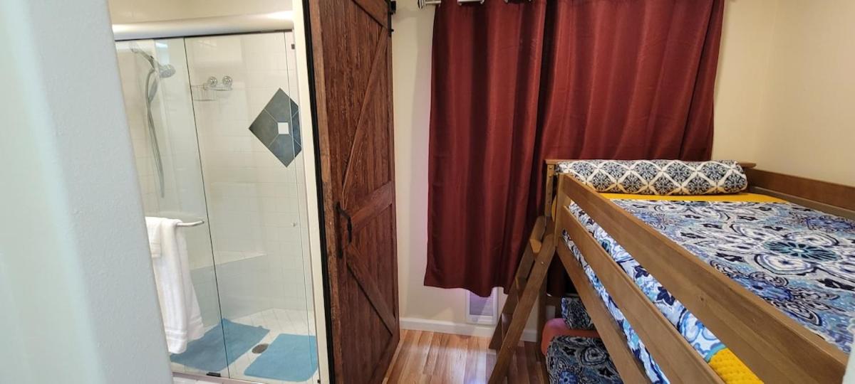 Sunny Island Cliff Side Views