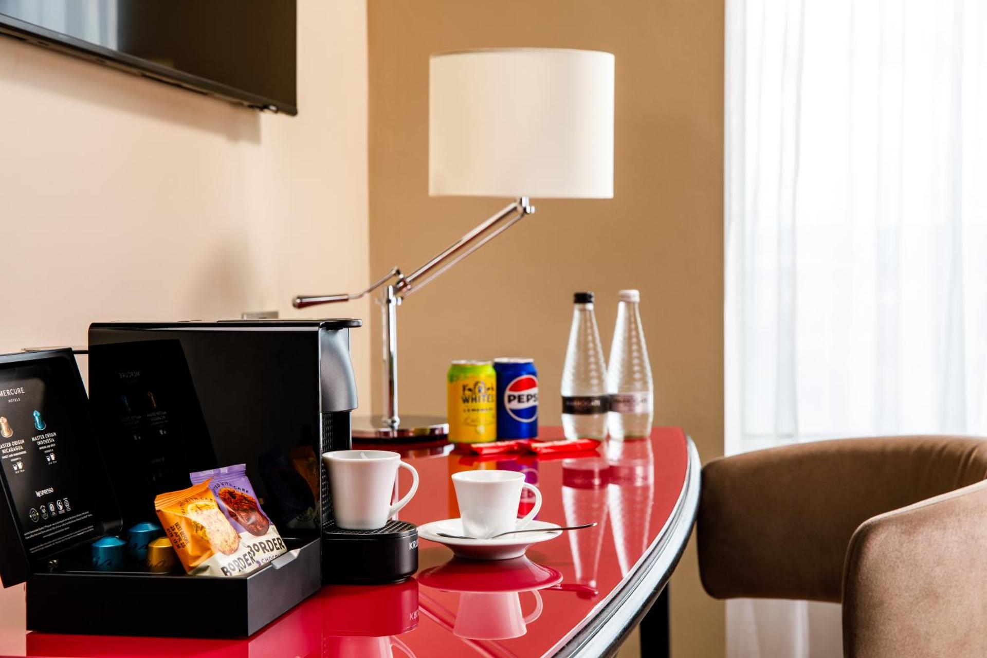 Coffee/tea facilities