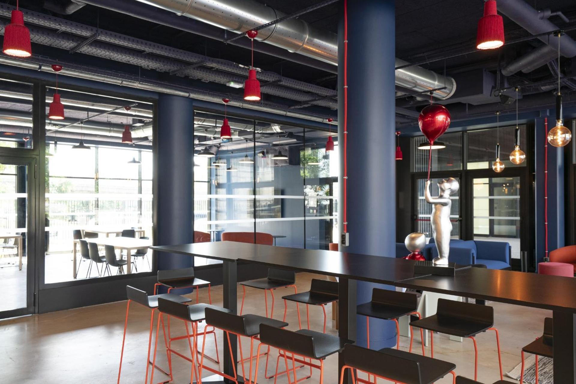 Meeting/conference room