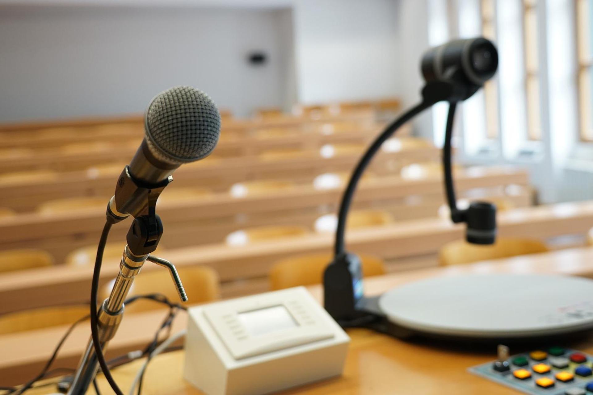 Meeting/conference room