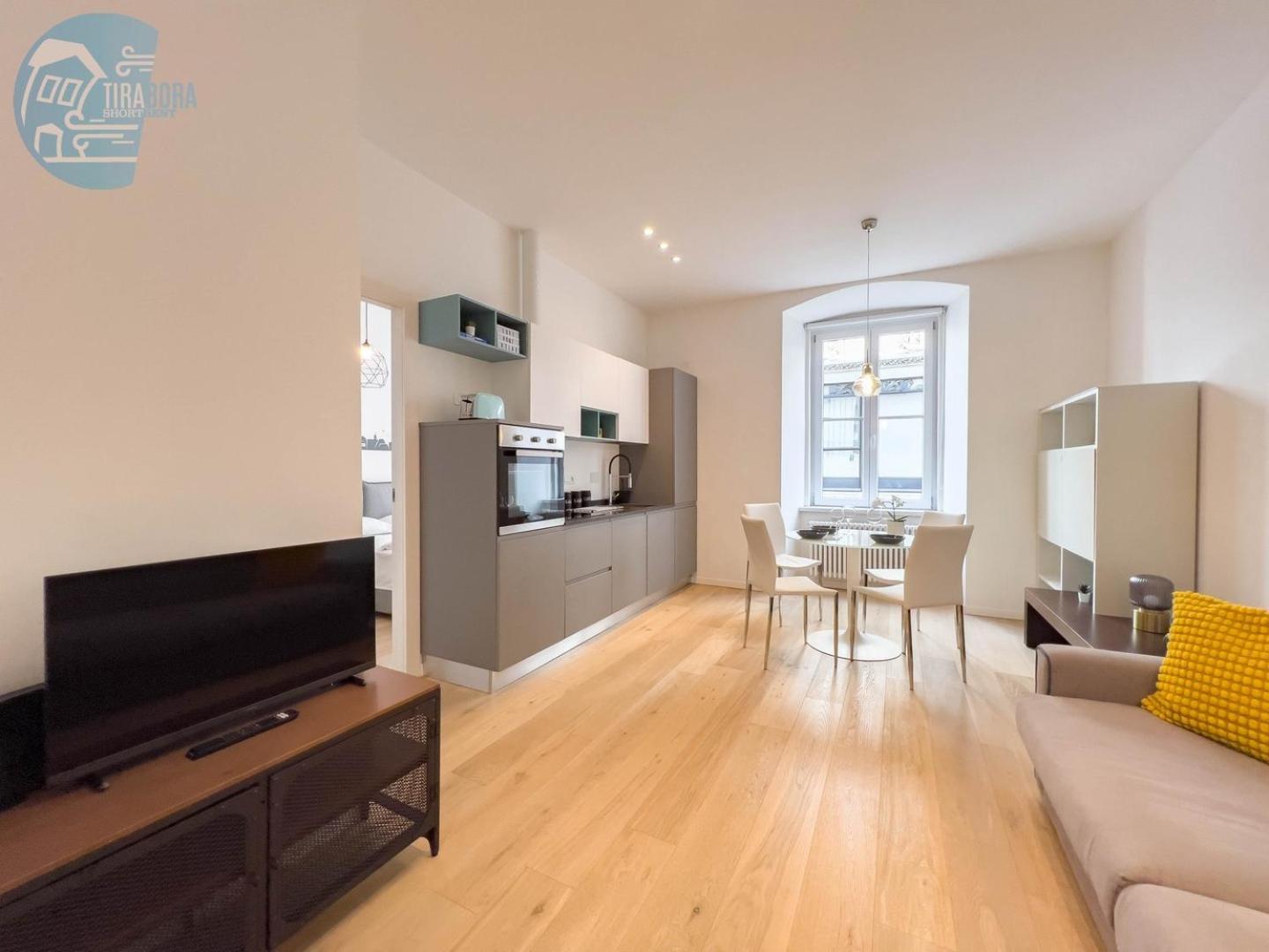 Imbriani 4C Tirabora Short Rent