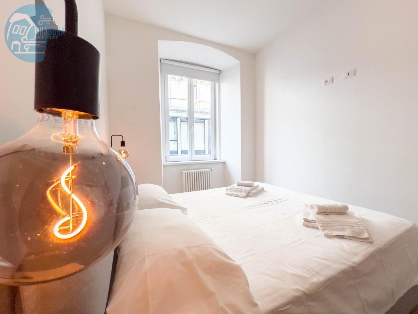 Imbriani 4C Tirabora Short Rent