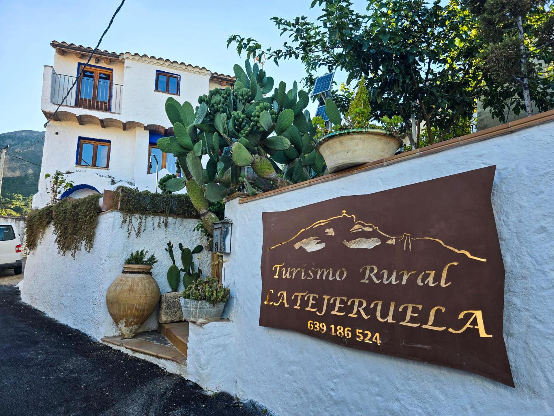 Casas Rurales La Tejeruela