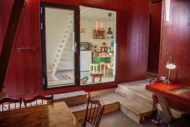 Hyttelåven på Furuholmen