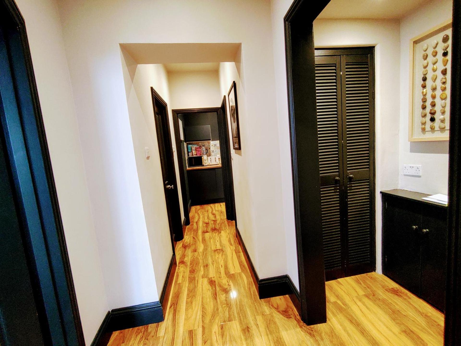 Salt Life Belgravia Apartment