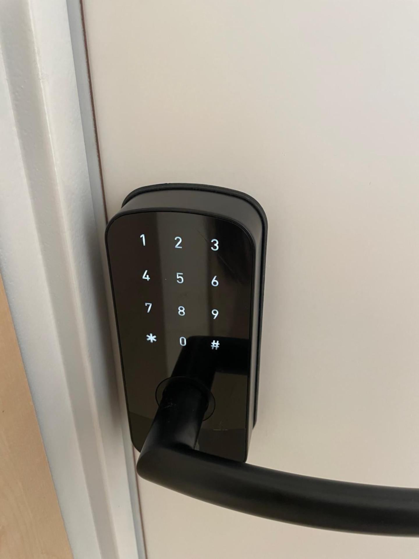 Nordic sea view Scandi Apartments