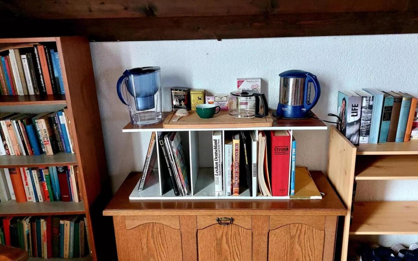 Coffee/tea facilities