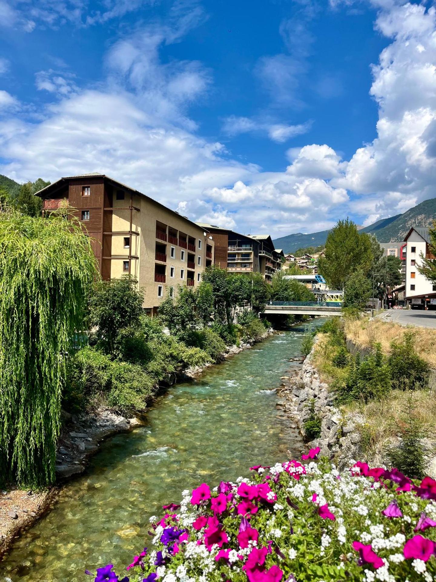 Charmant duplex pied de pistes Briançon