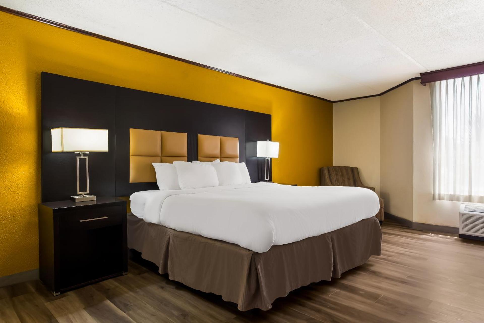 Standard King - Non Smoking