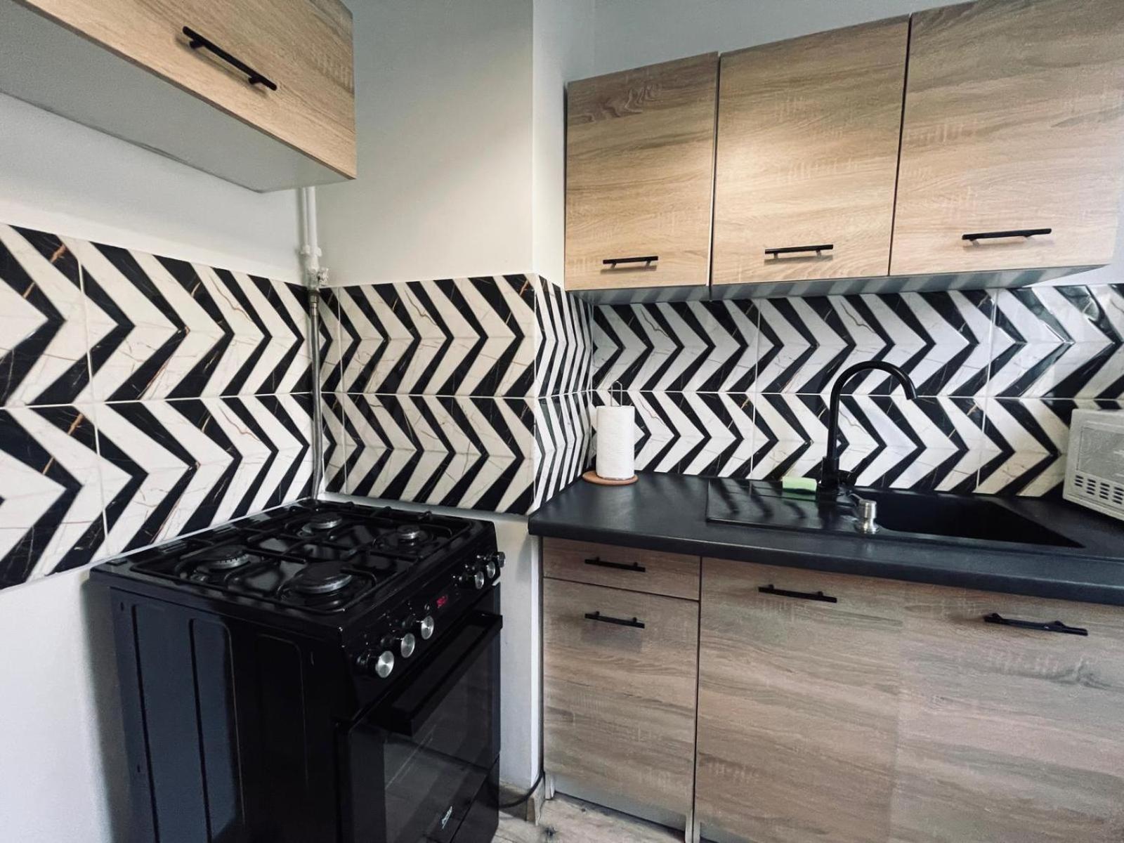 Blue Apartment close to Old Town