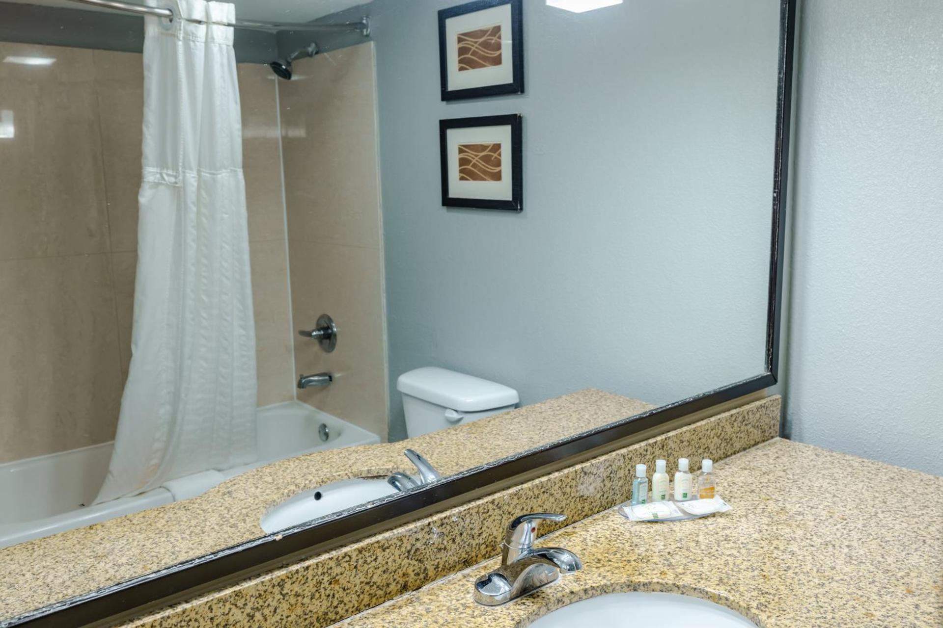 Quality Inn Olive Branch - Memphis South