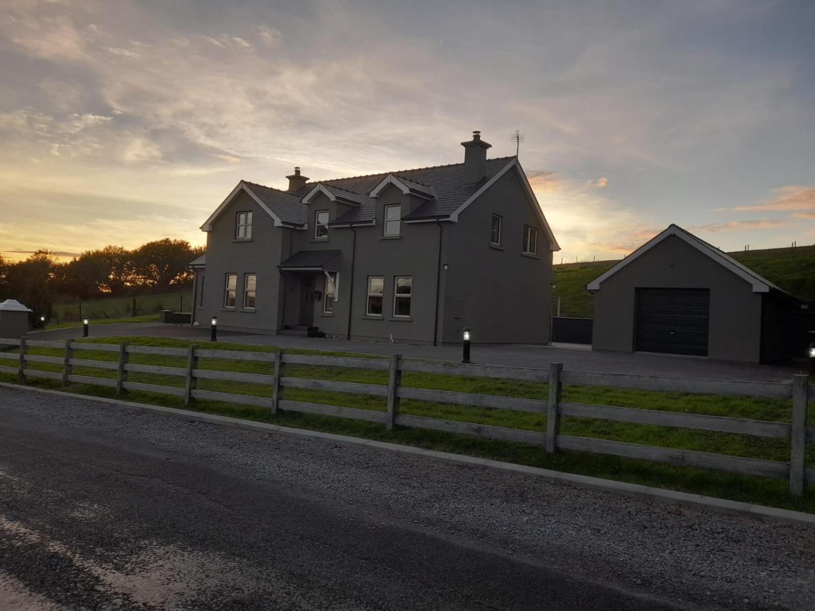 Dromore house F94W57E