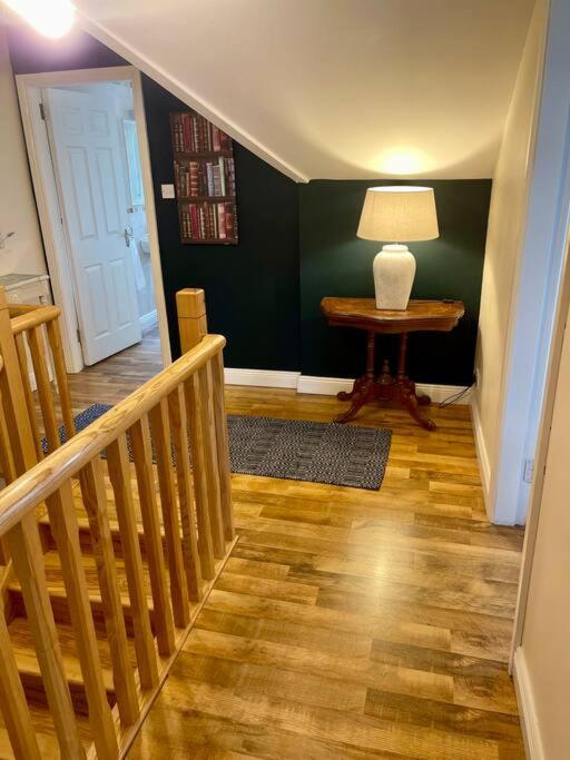 Elegant Townhouse steps from historic Birr Castle