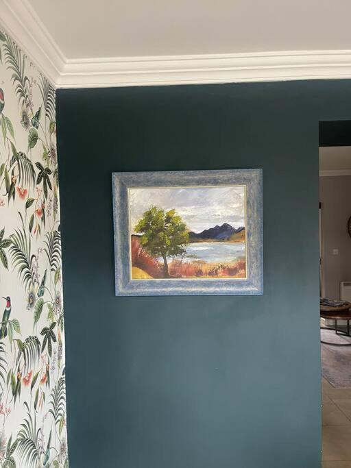 Elegant Townhouse steps from historic Birr Castle