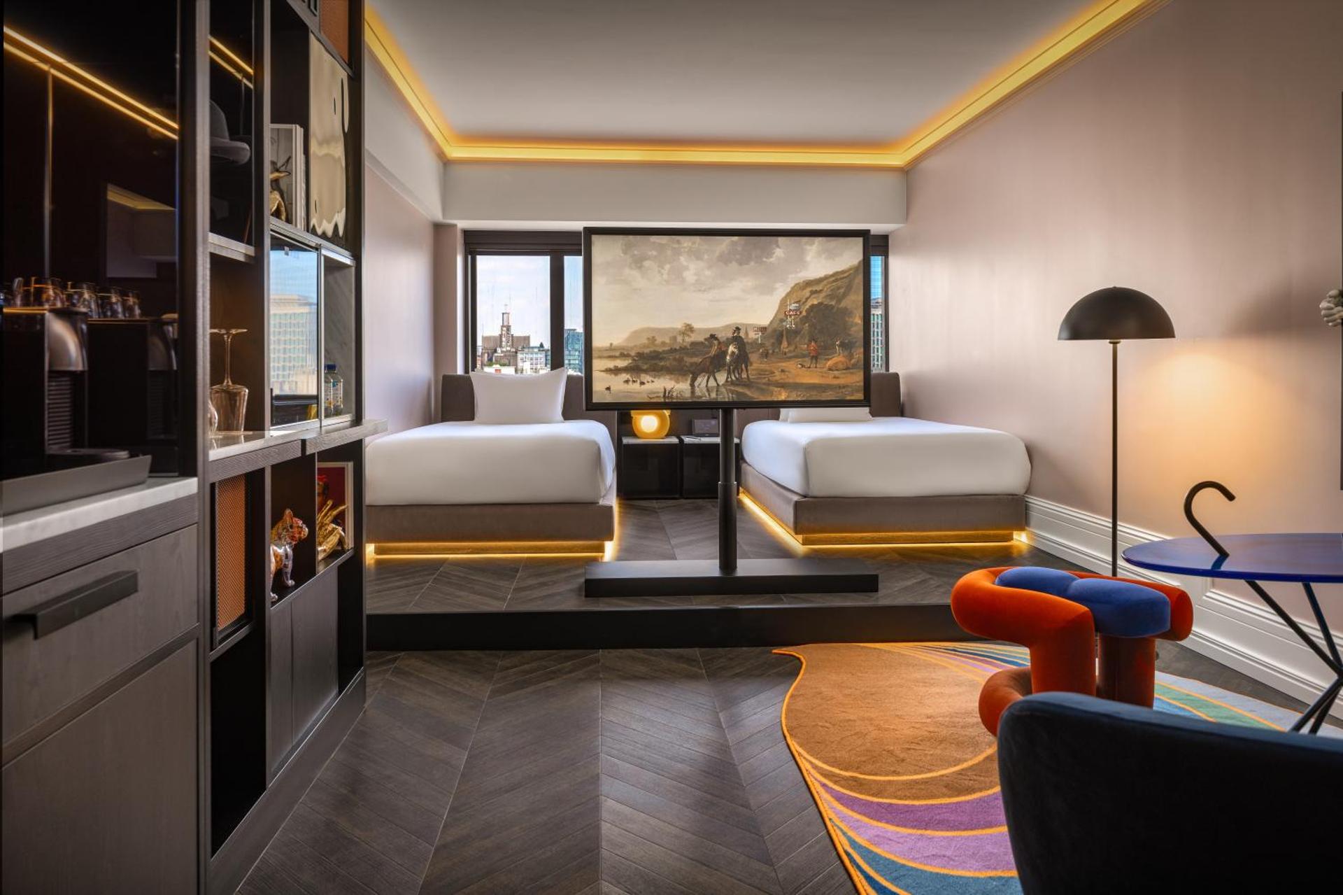 Photo of the whole room