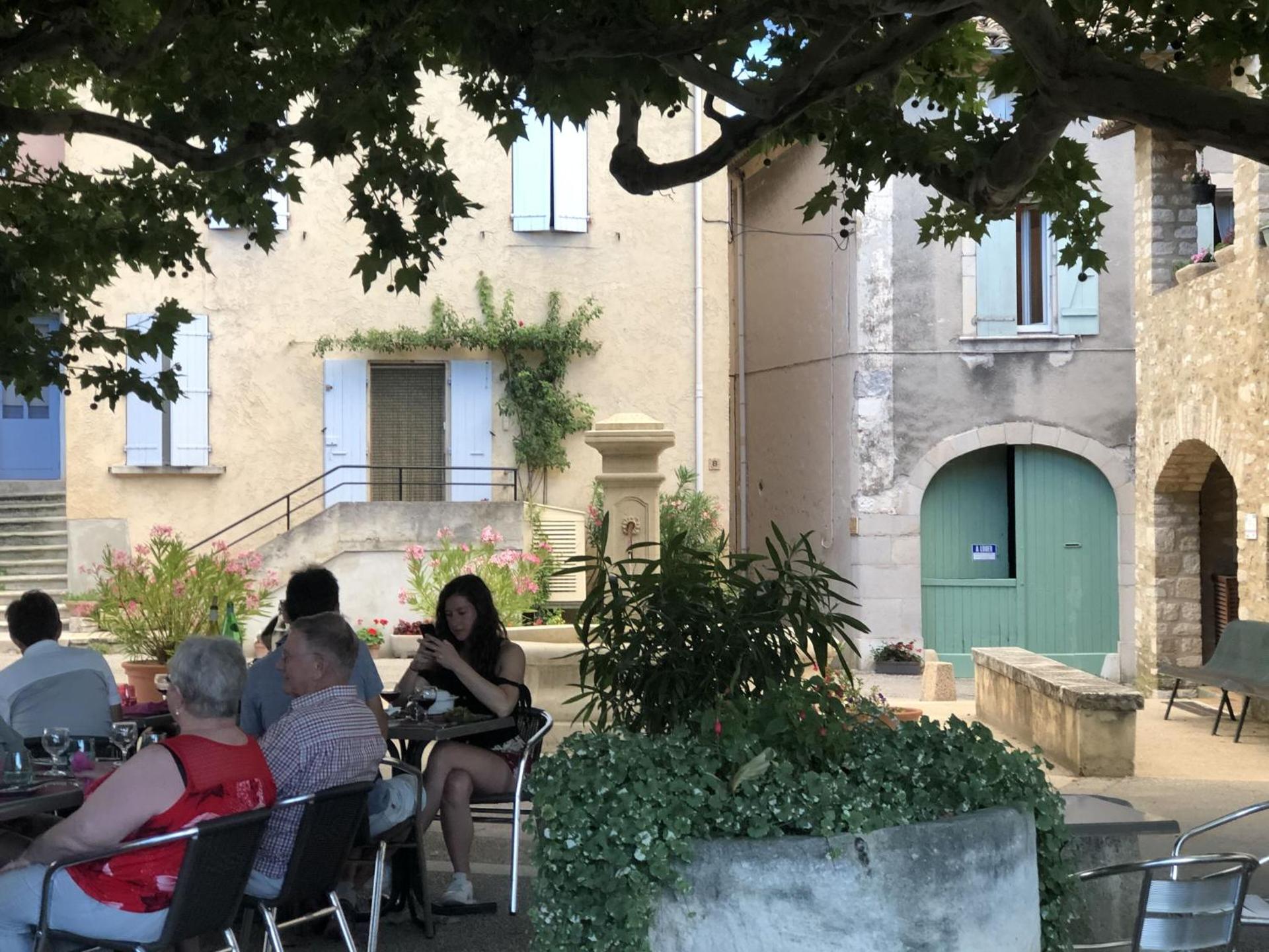 Maison de Vacances Provençale " Les Volets Verts "