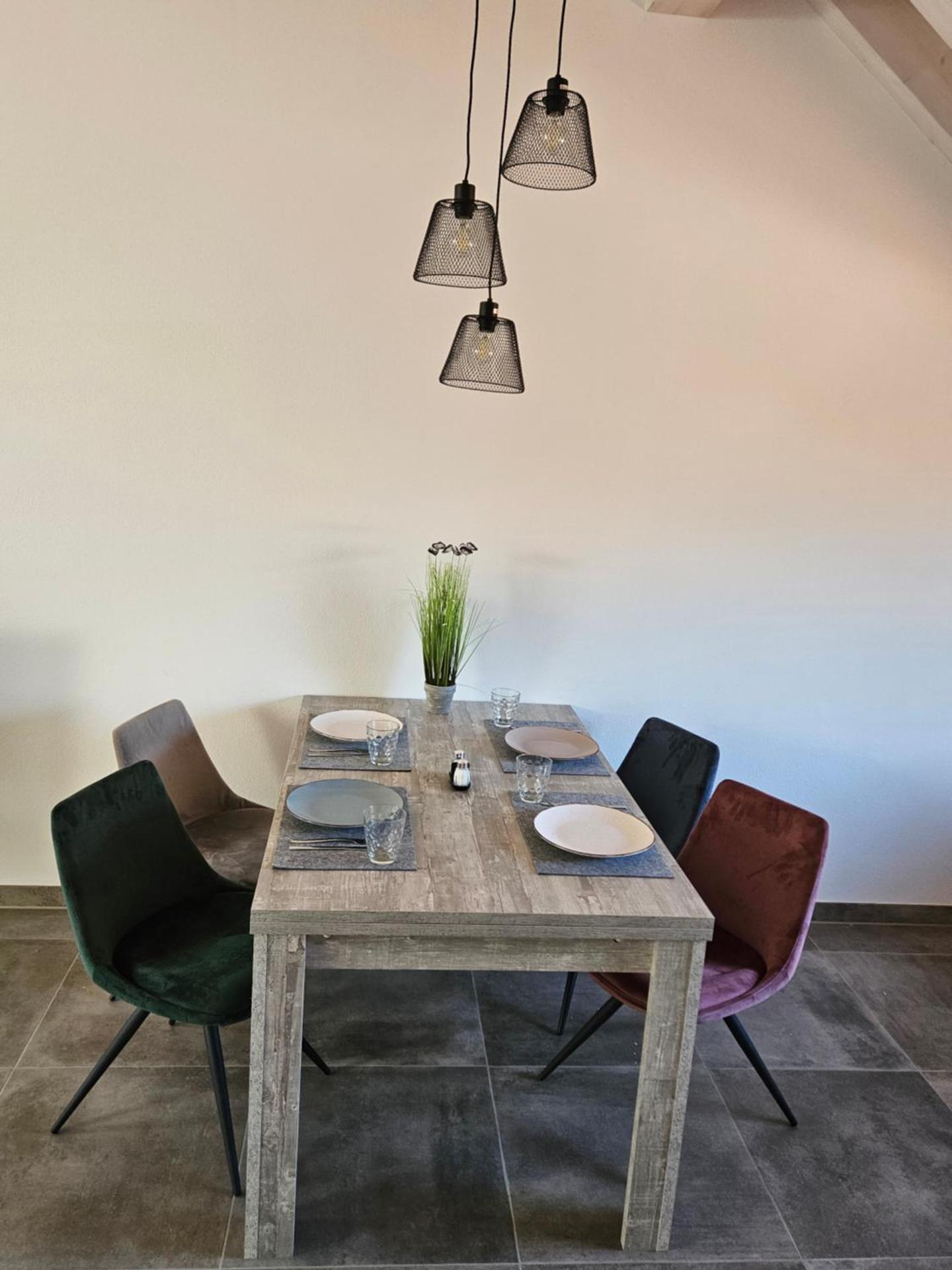 Moderne,ruhige Ferienwohnung in Eicherloh