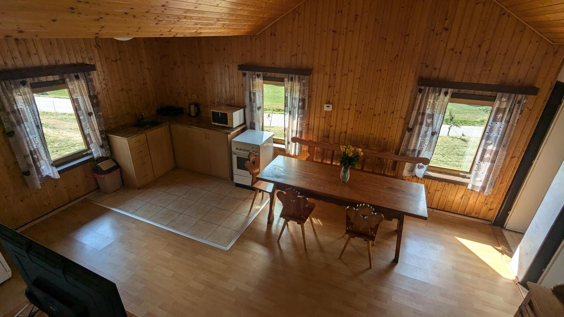 Kitchen or kitchenette