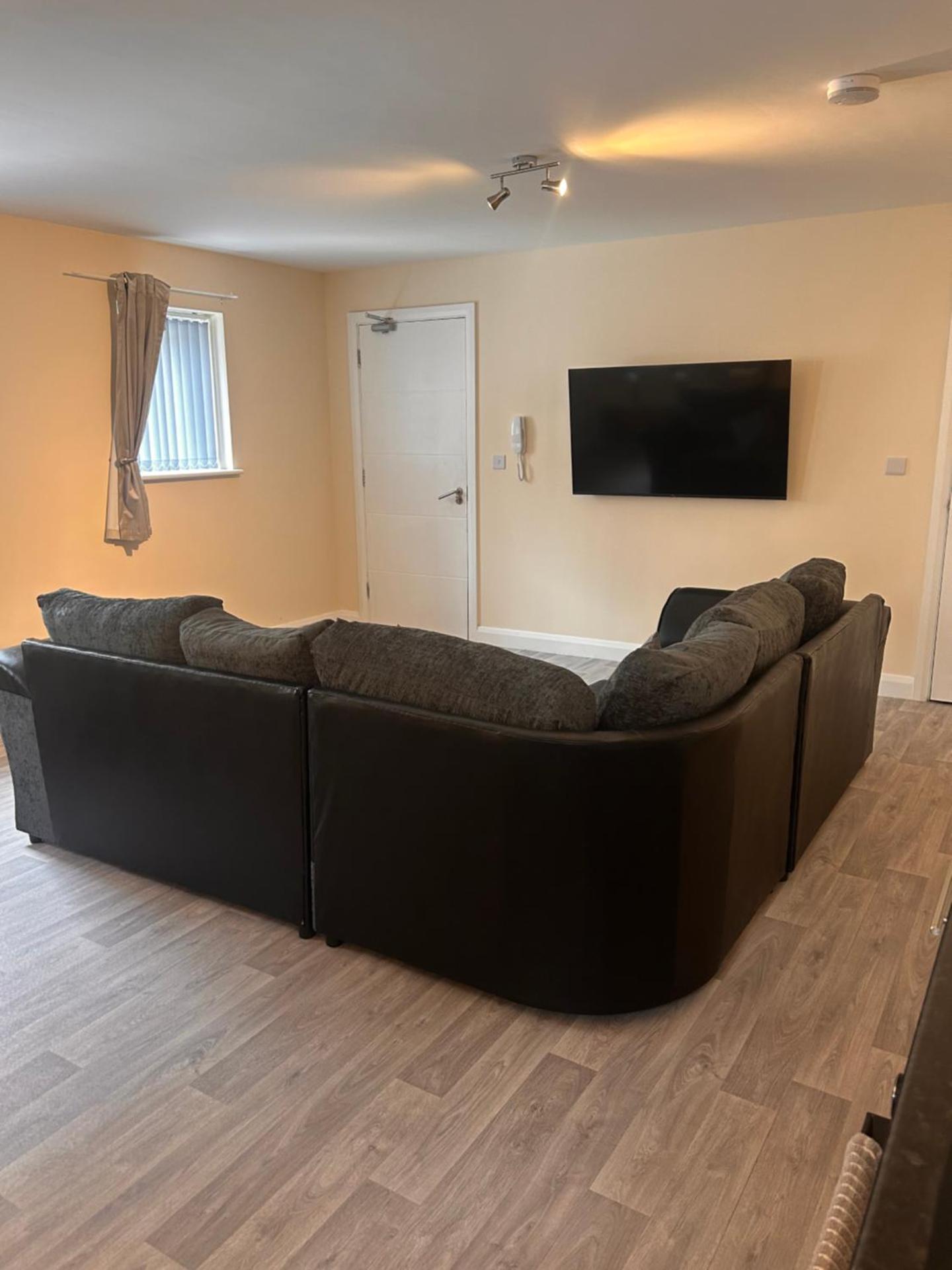 Easy Living Stays Burton on Trent