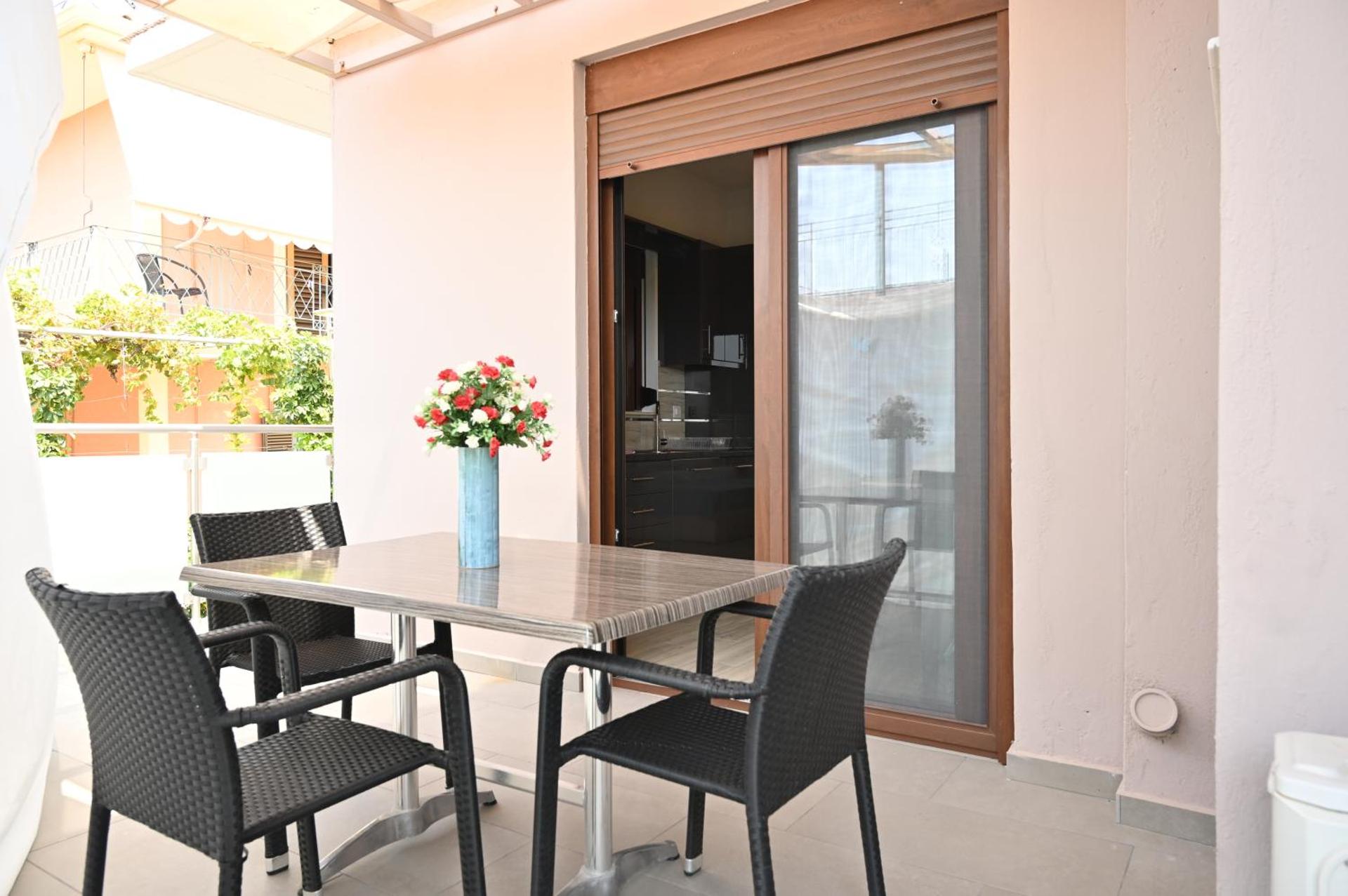 small studio for 2 with view