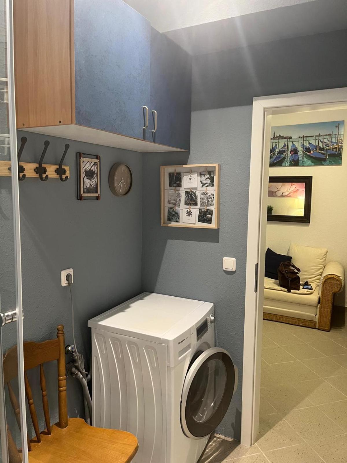 Muller's Residenz - Self Check in