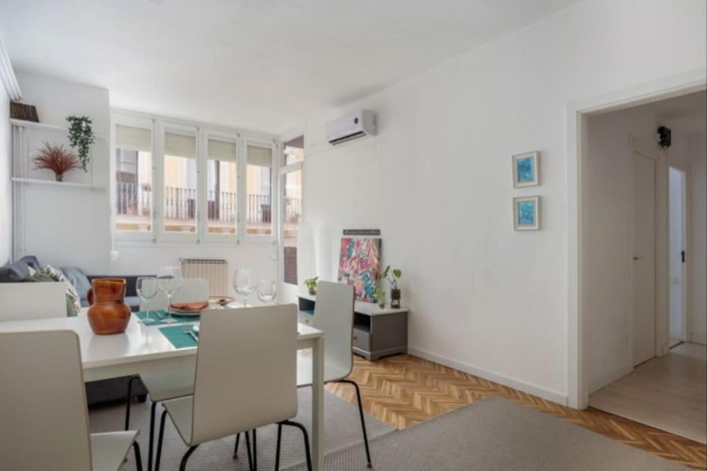 Renovated Apartment in Vila de Gràcia