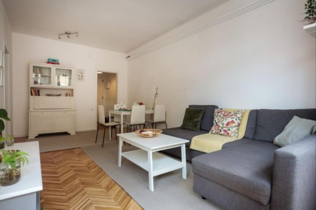 Renovated Apartment in Vila de Gràcia