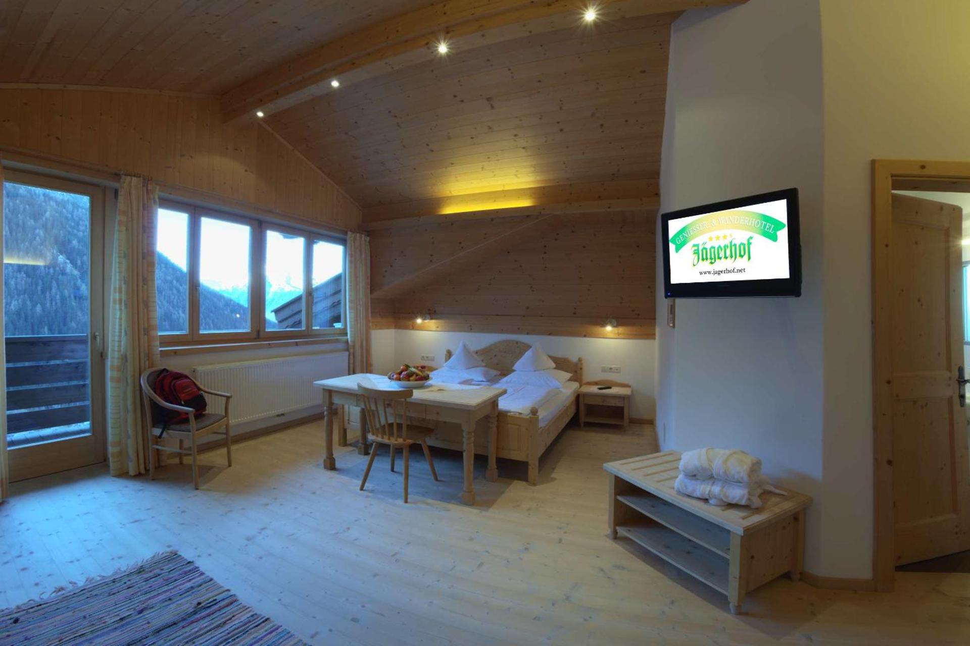 Photo of the whole room