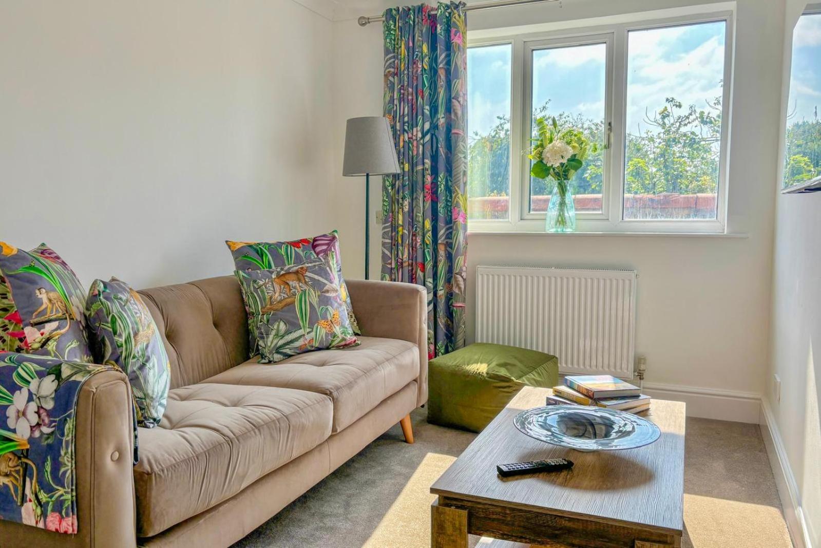 The Jefferson Arms Apartment