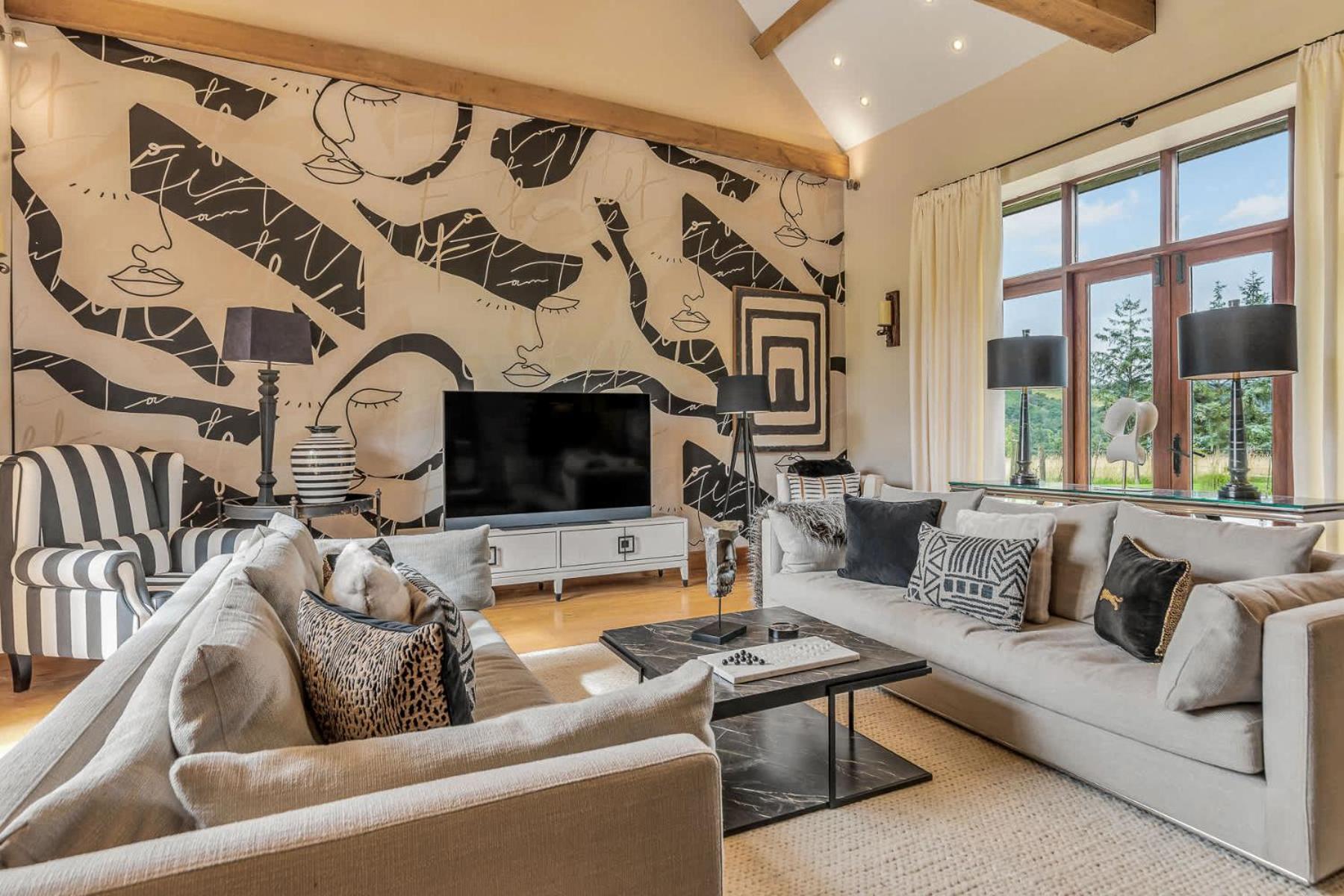 Hilltop View with Hot Tub