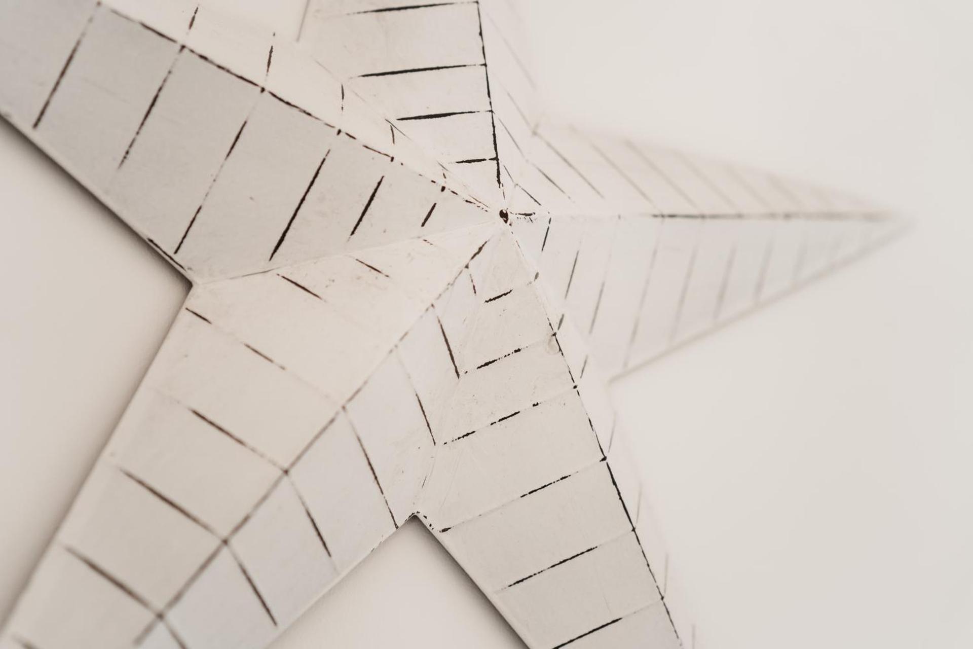 Littlefields - With hot tub, garden, private parking and short walk to beach