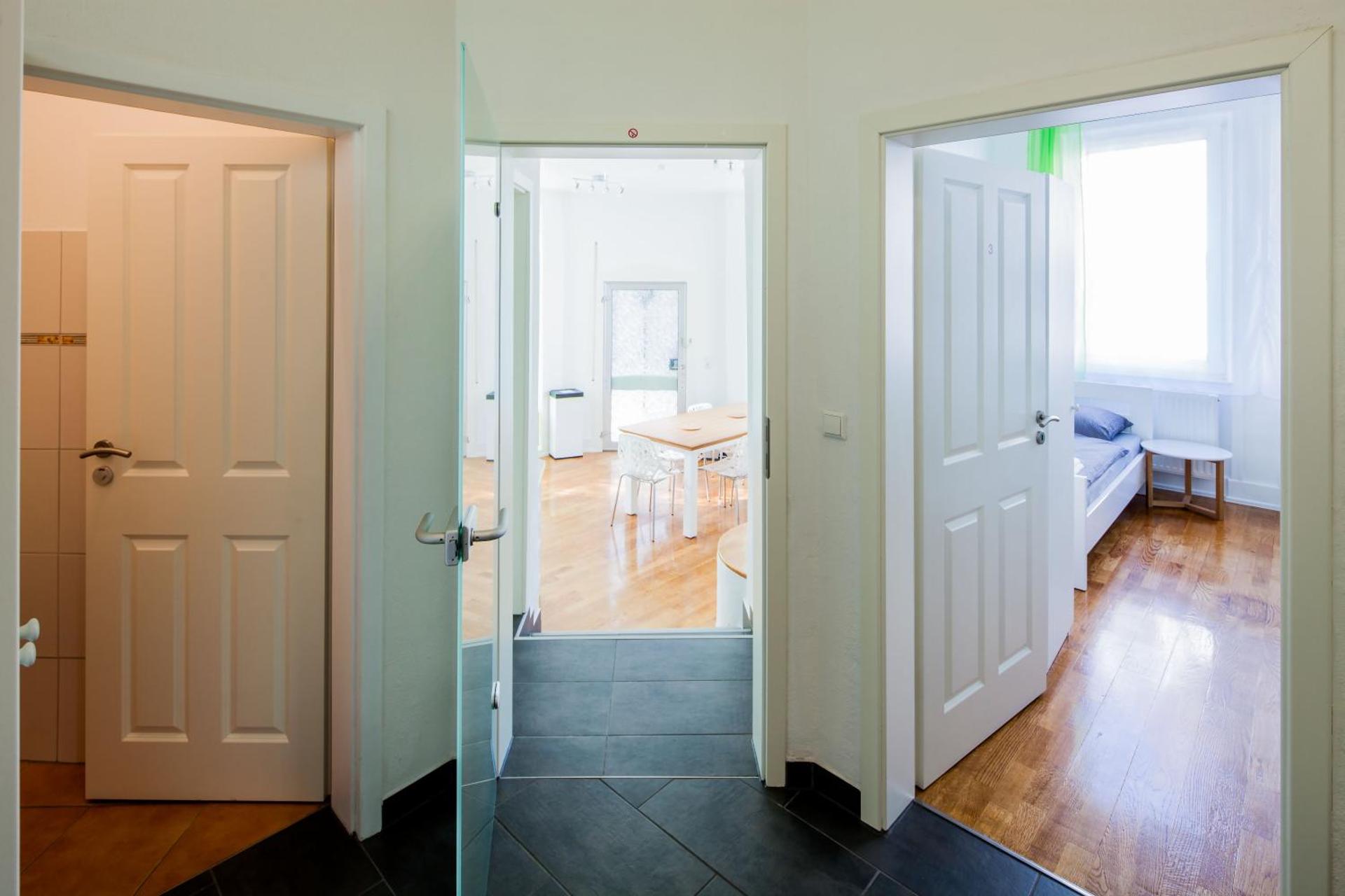 SecondHome Stuttgart - Very nice apartment near historic city centre at Blumenstr 58 in Esslingen am Neckar - W2