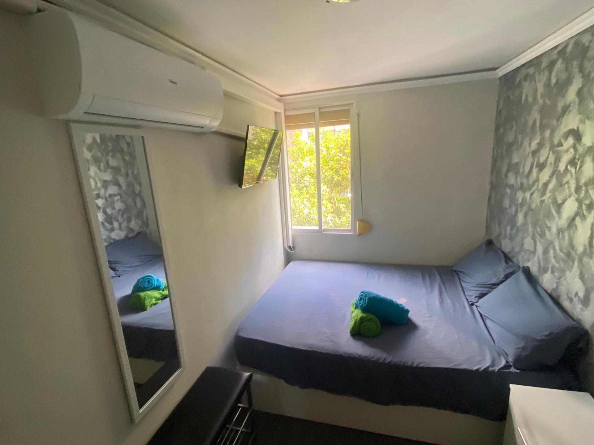 Habitaciones cerca del centro de Barcelona, Barceloneta, Aeropuerto y Fira