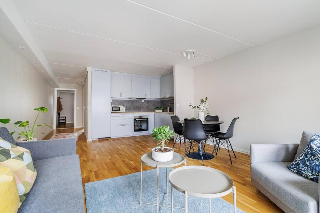 Oslo Center 69 Sq Big Apt&Central Station& Garage Parking