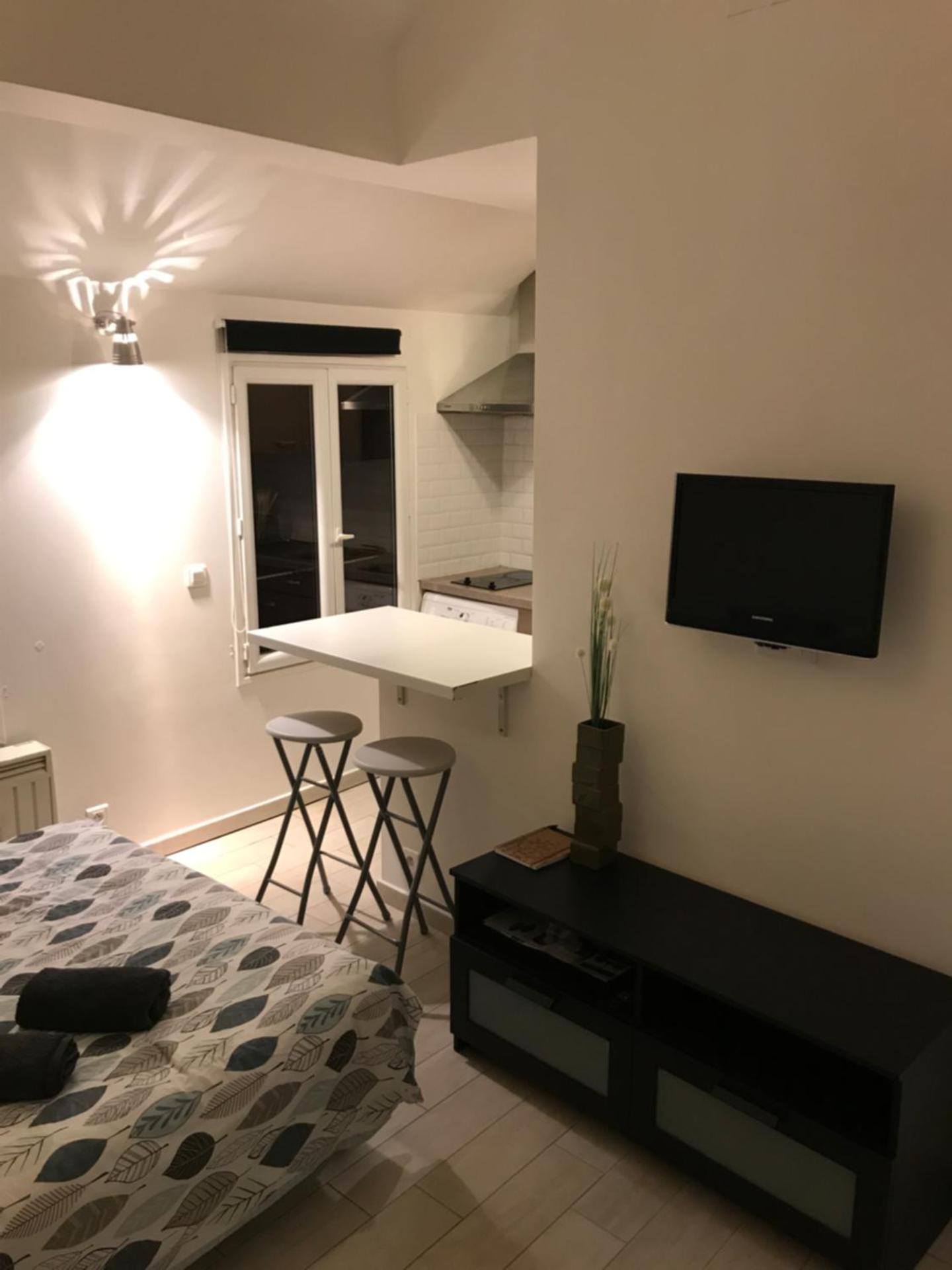 Le studio - Hyper centre de Fontainebleau - proche INSEAD