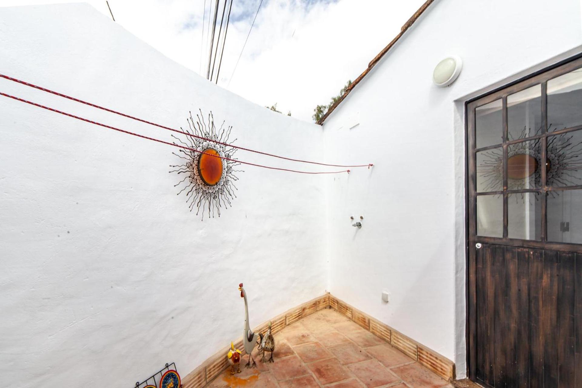 Inner courtyard view