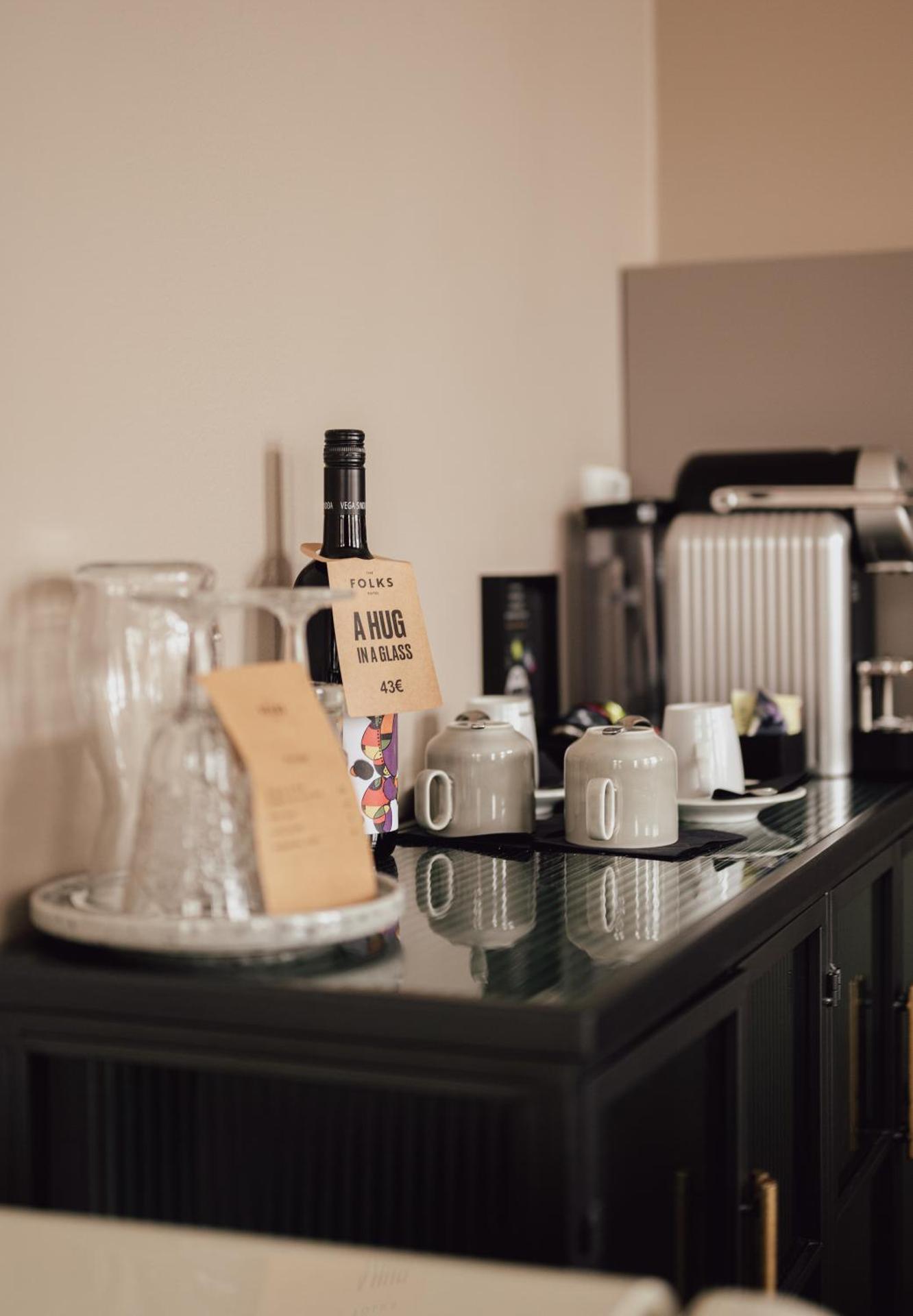 Coffee/tea facilities