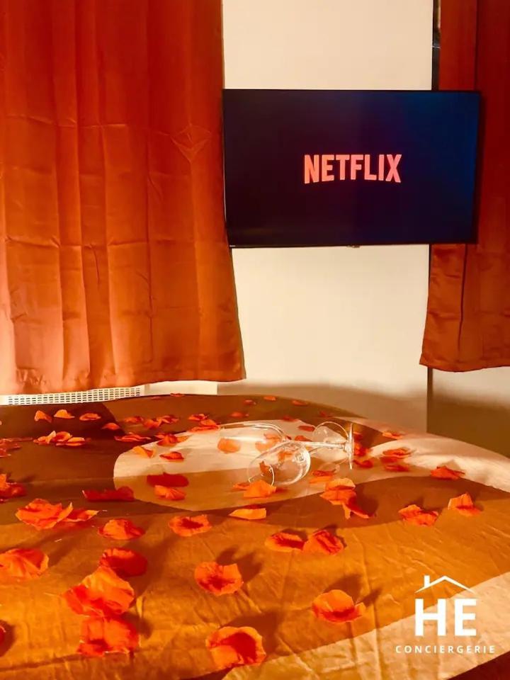 Suite Hibiscus - Cocon Romantique & Jacuzzi Privé