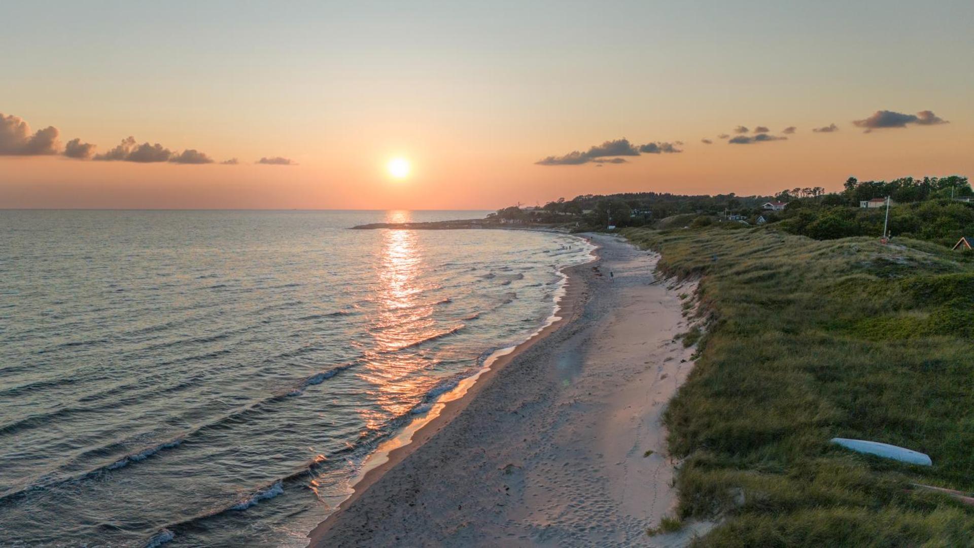 Charming, spacious, sea view guest house