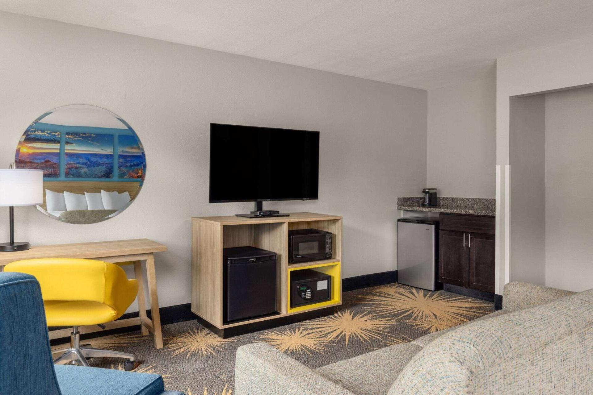 Photo of the whole room