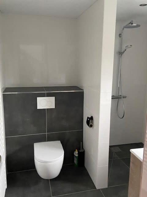 Hello Zeeland - Vakantiehuis Zeester 86