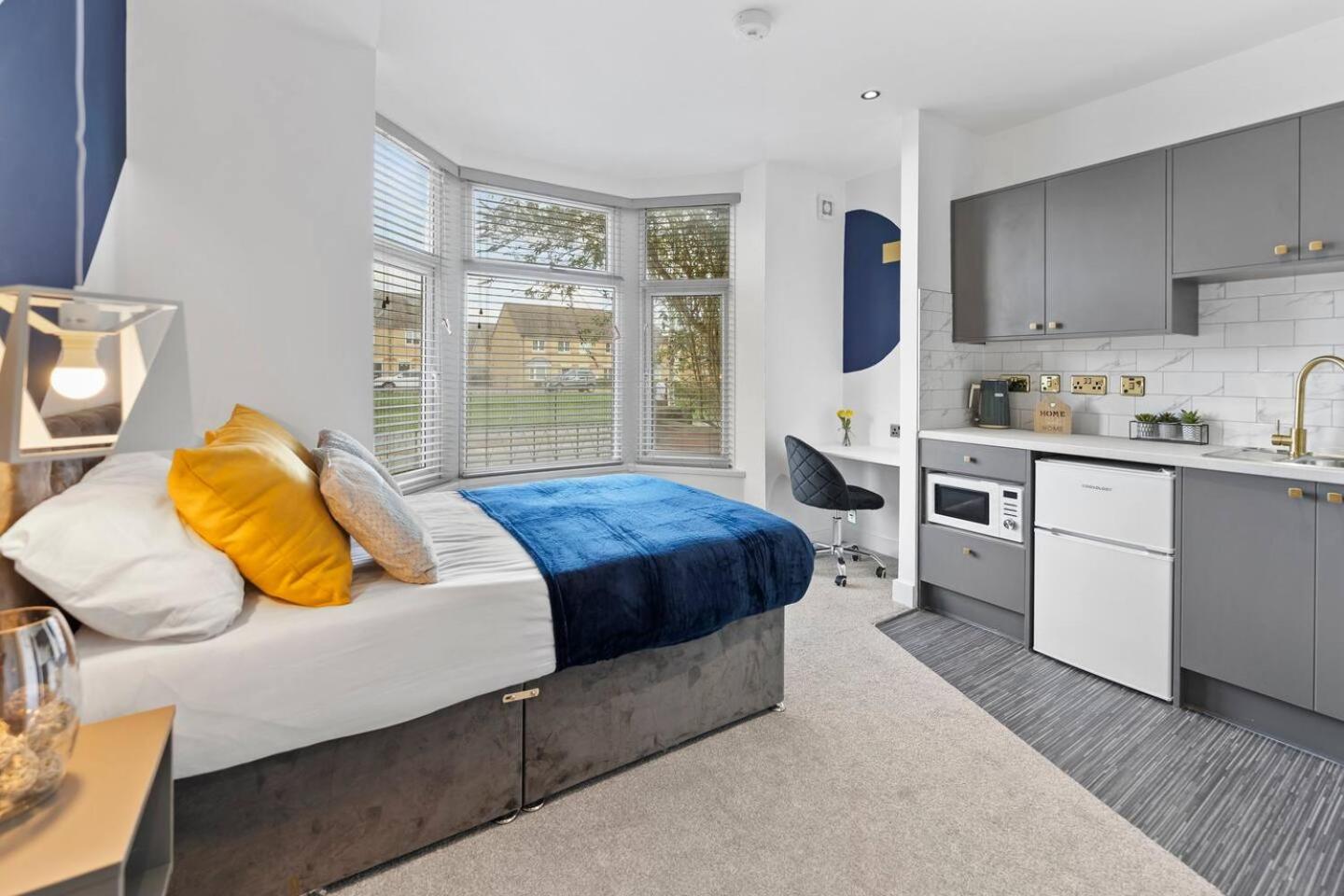 Westland House En-suite Whole